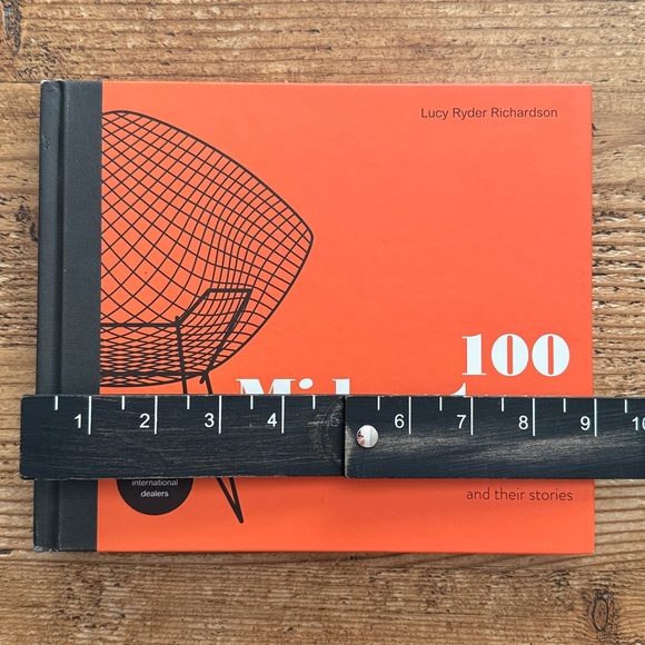 100 Midcentury Chairs Book - Picture 11 of 12